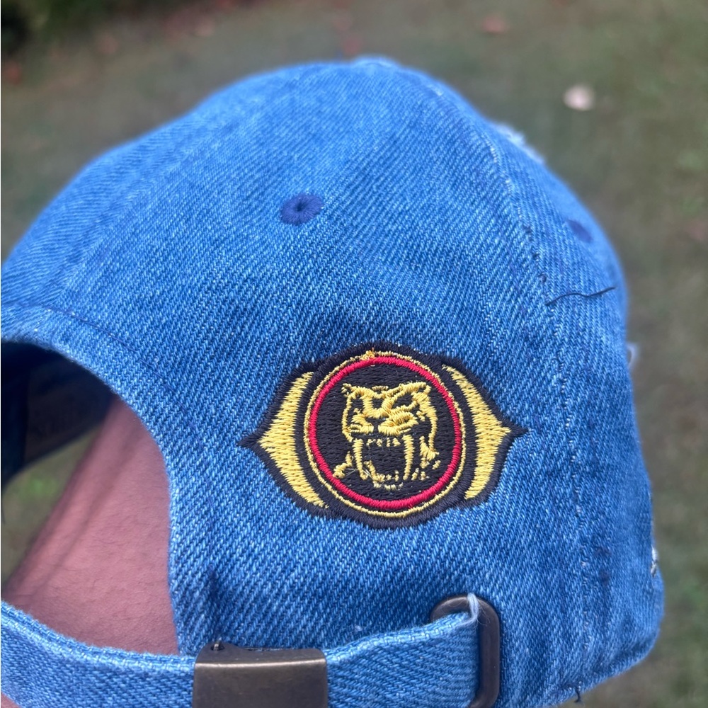 Power Rangers Distressed Denim Cap (Yellow Power Ranger) - Picture 6 of 8